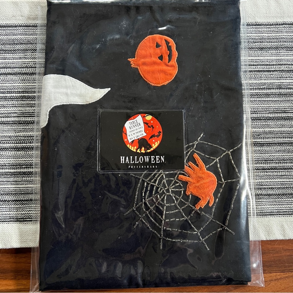 Halloween Table Runner w/ Beaded Velvet Appliqués Y2K vintage POTTERY BARN